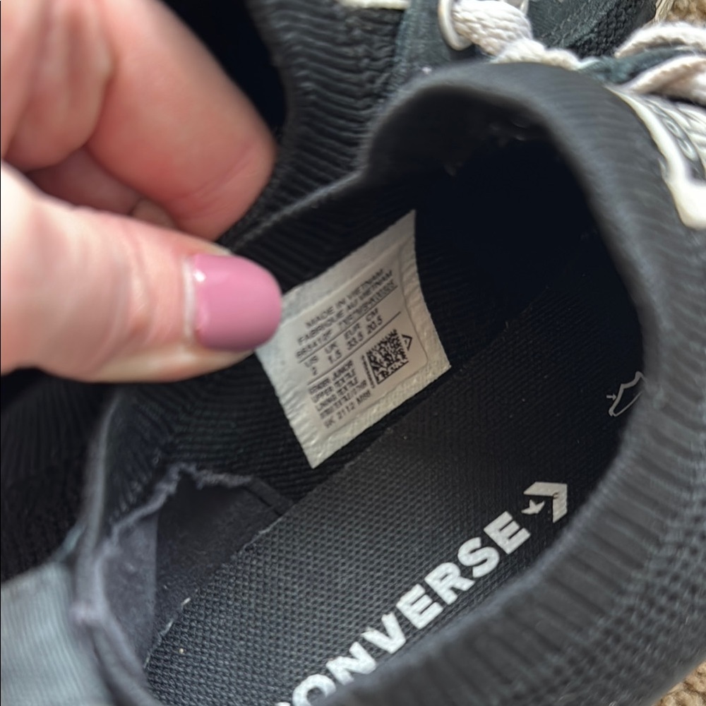 Converse Chuck Taylor Black Knit Canvas Sneakers Kids 2 - Picture 5 of 6